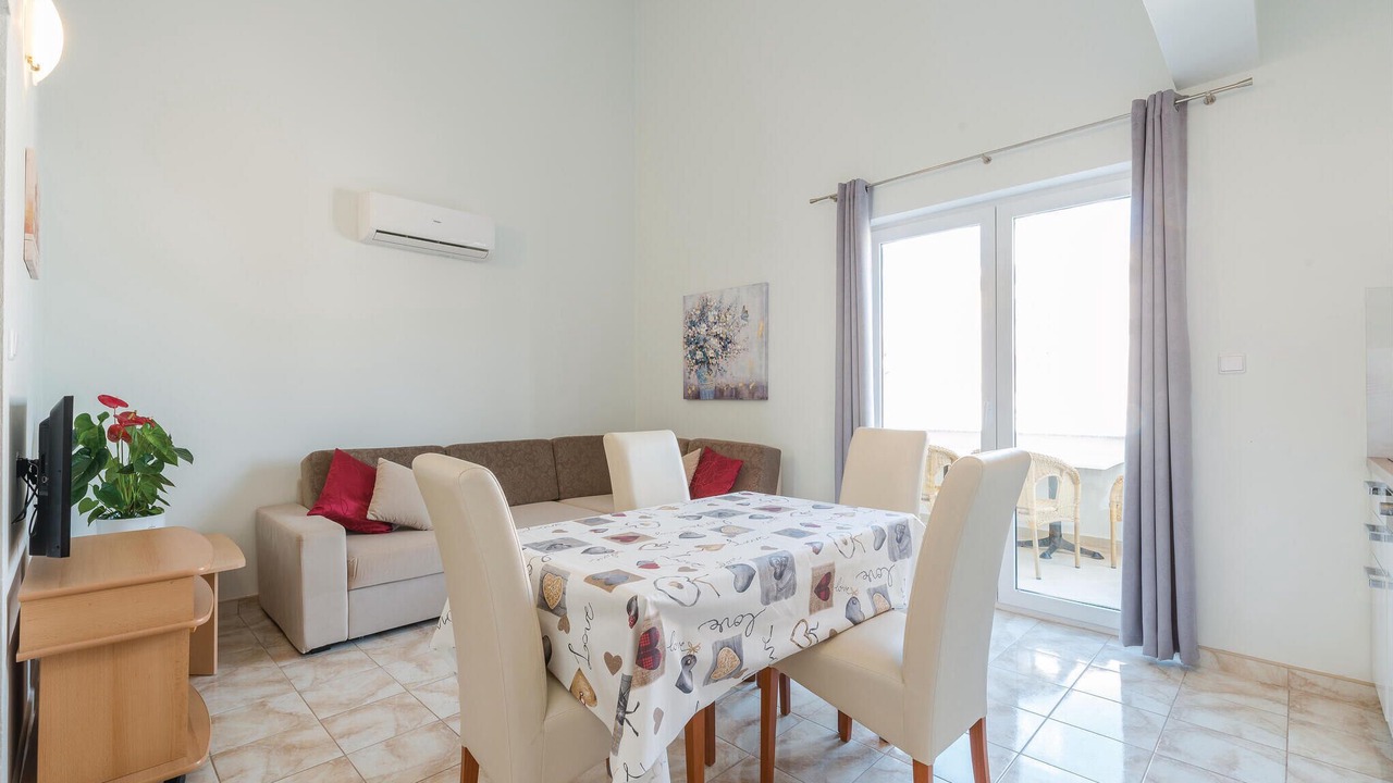 Photo of Bedroom in Povljana