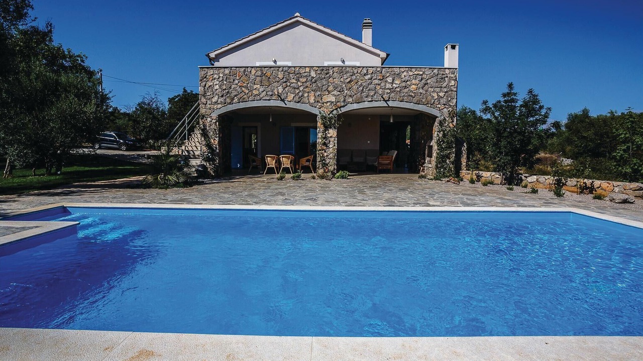 Photo of Outdoor in Linardici