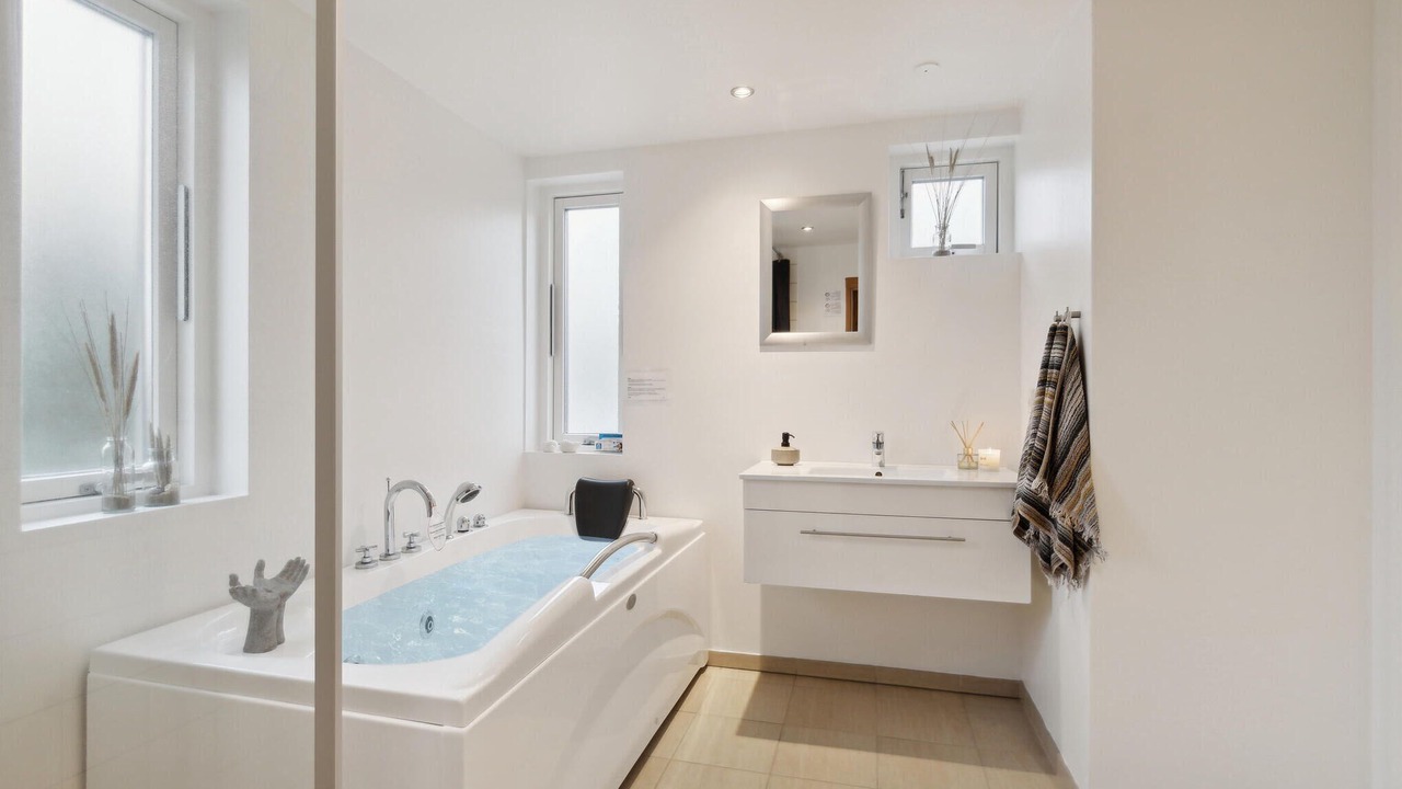 Photo of Bathroom in Tranum