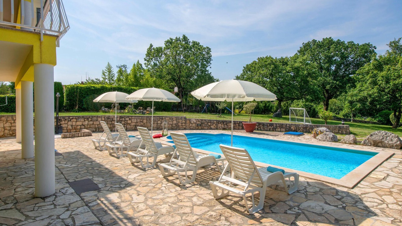 Photo of Outdoor in Nedescina