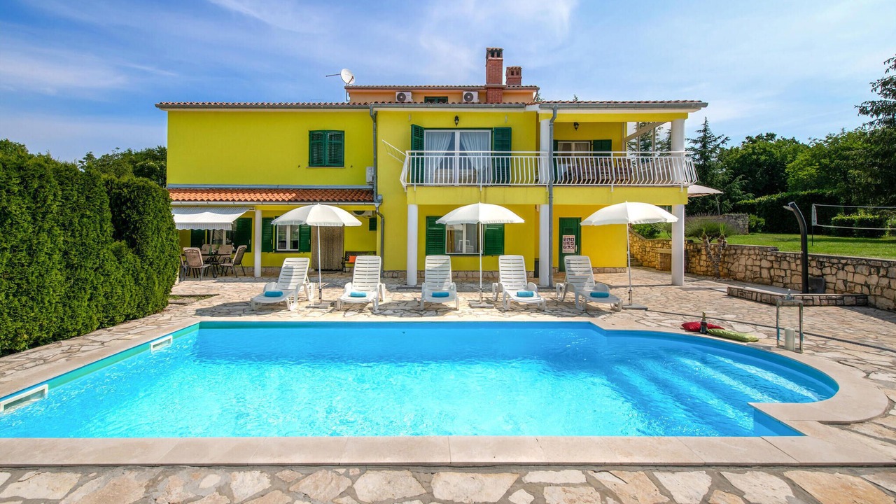 Photo of Outdoor in Nedescina