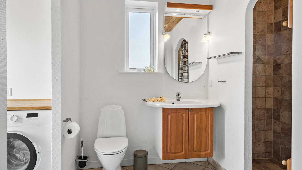 Photo of Bathroom in Hvidbjerg