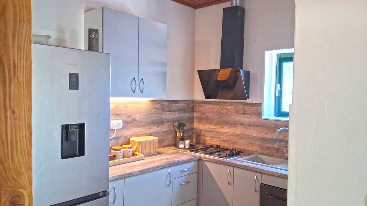 Photo of Kitchen in Tkon