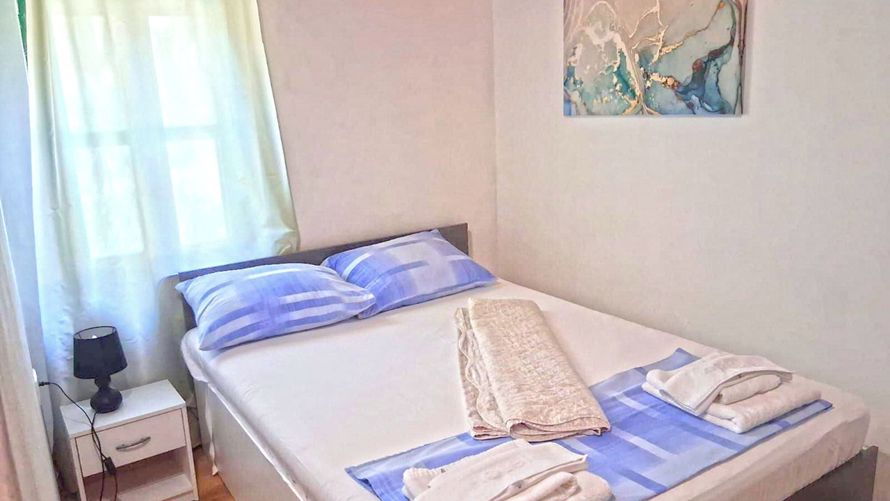 Photo of Bedroom in Tkon