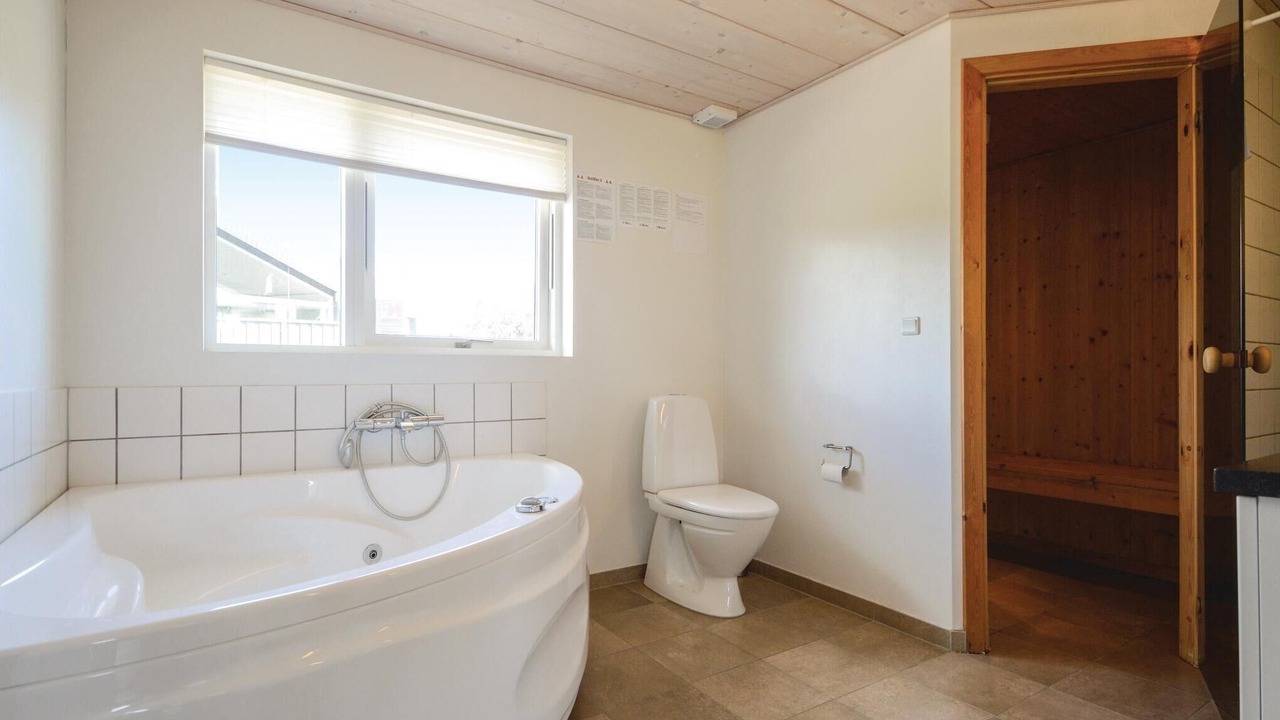 Photo of Bathroom in Kelstrup