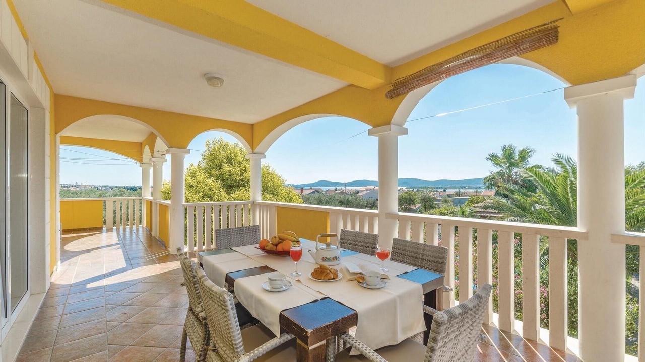 Photo of Patio Balcony in Turanj