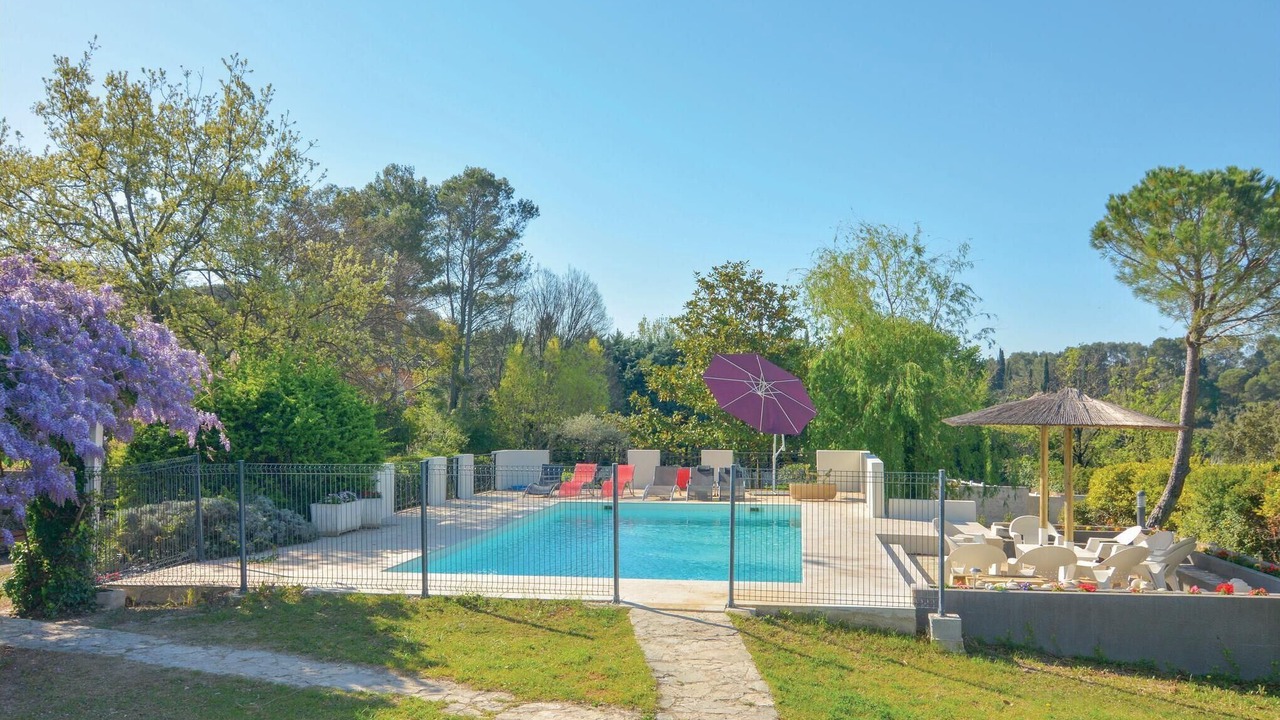 Photo of Outdoor in Aubais
