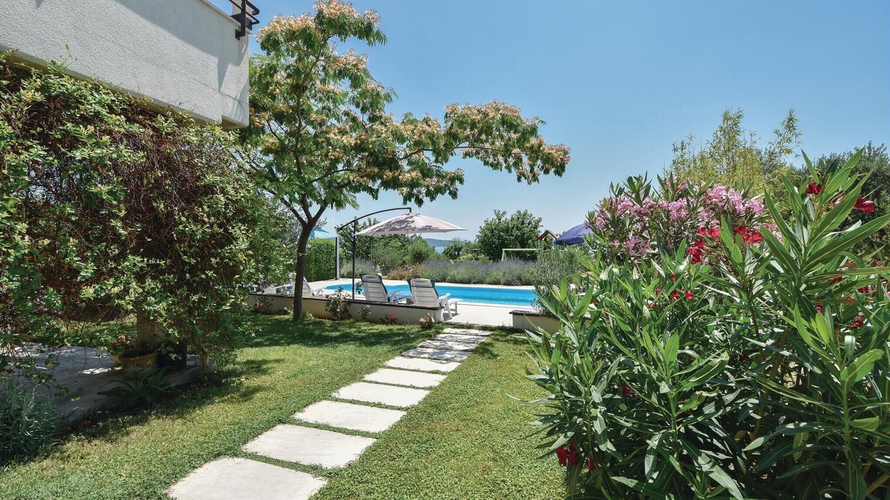 Photo of Outdoor in Kastel Luksic
