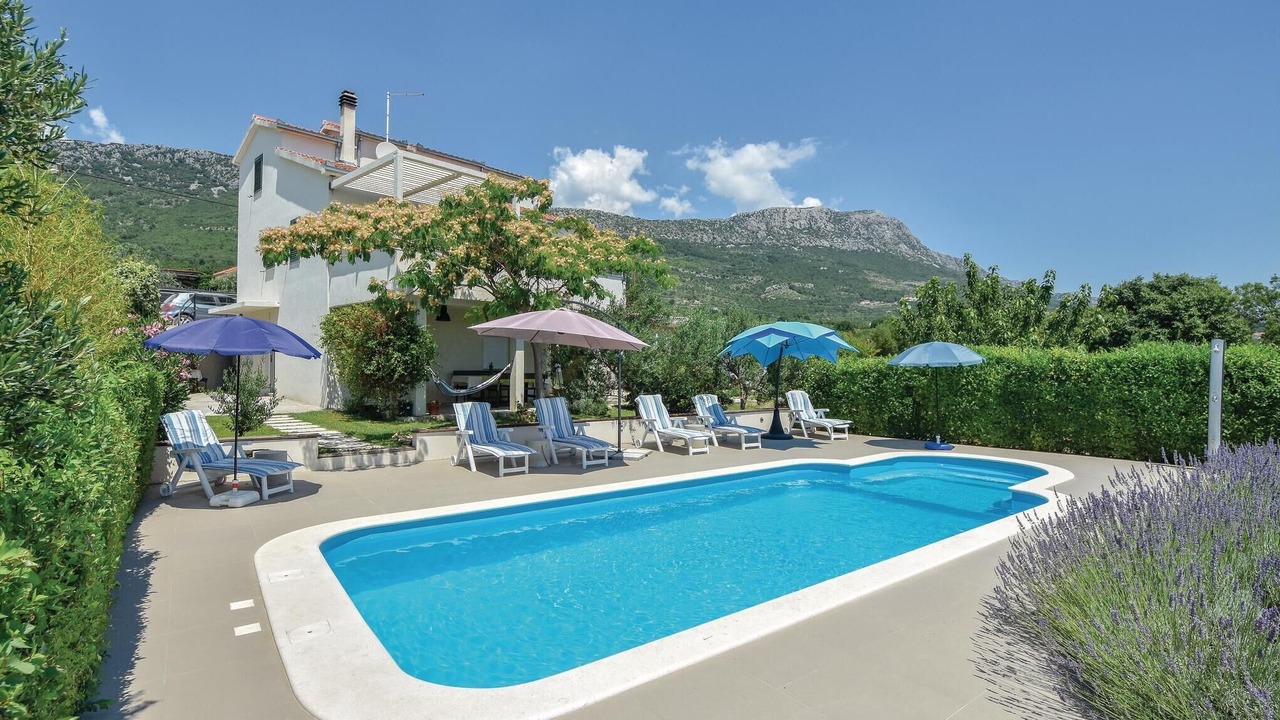Photo of Outdoor in Kastel Luksic