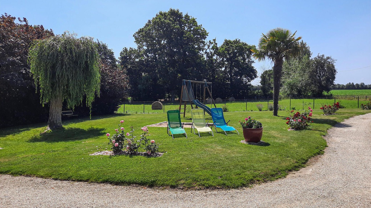 Photo of Outdoor in Roz-Landrieux