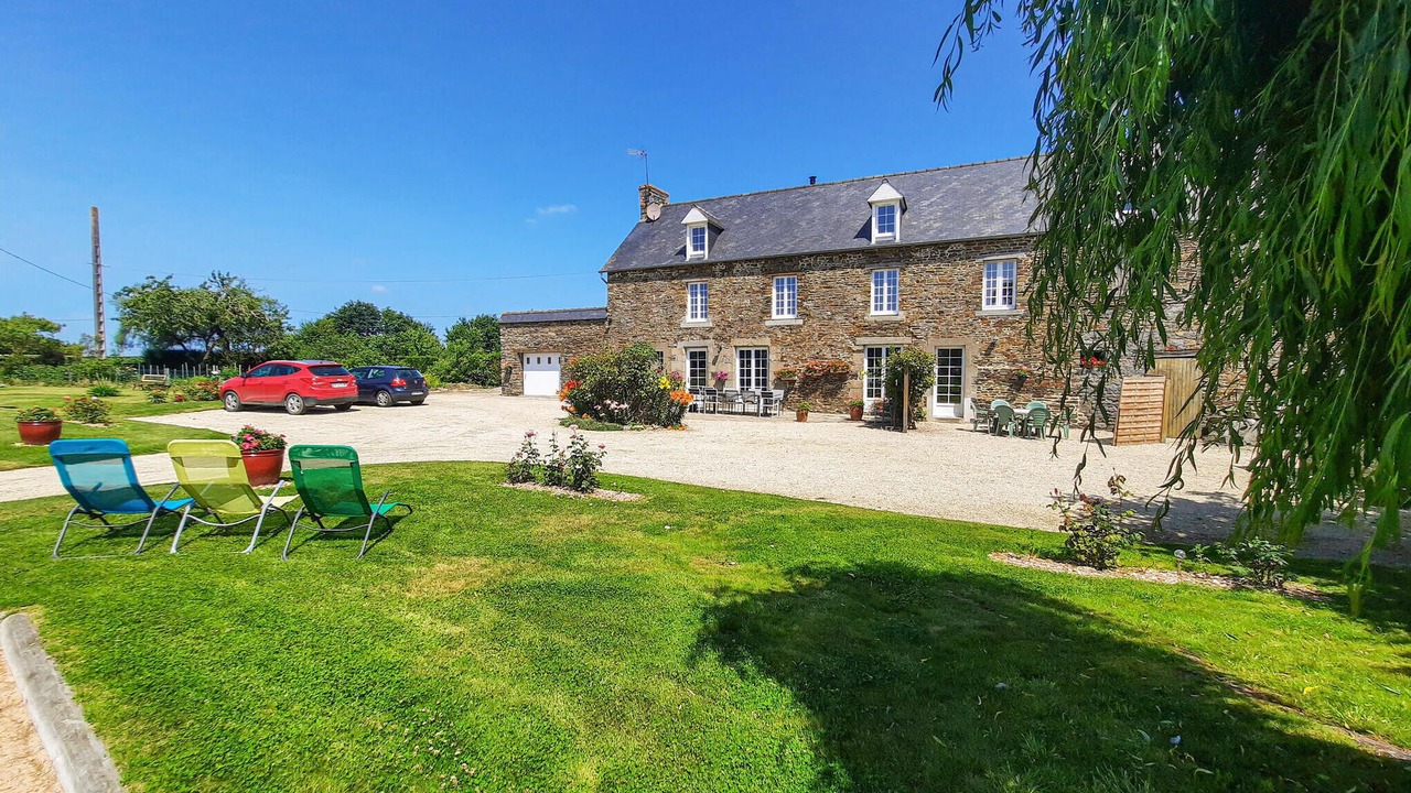 Photo of Outdoor in Roz-Landrieux