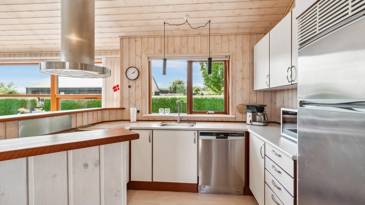 Photo of Others in Bjert