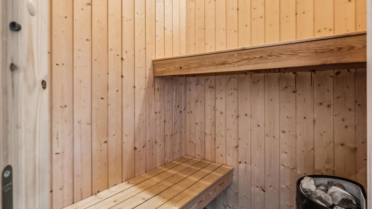 Photo of Others in Bjert