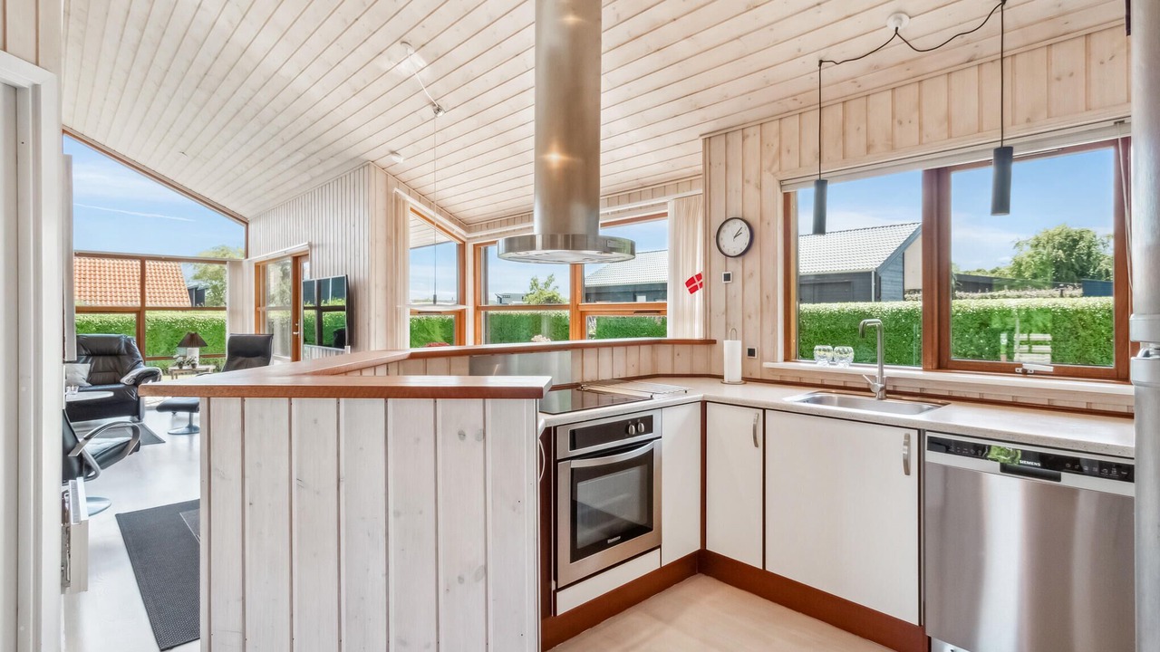 Photo of Others in Bjert