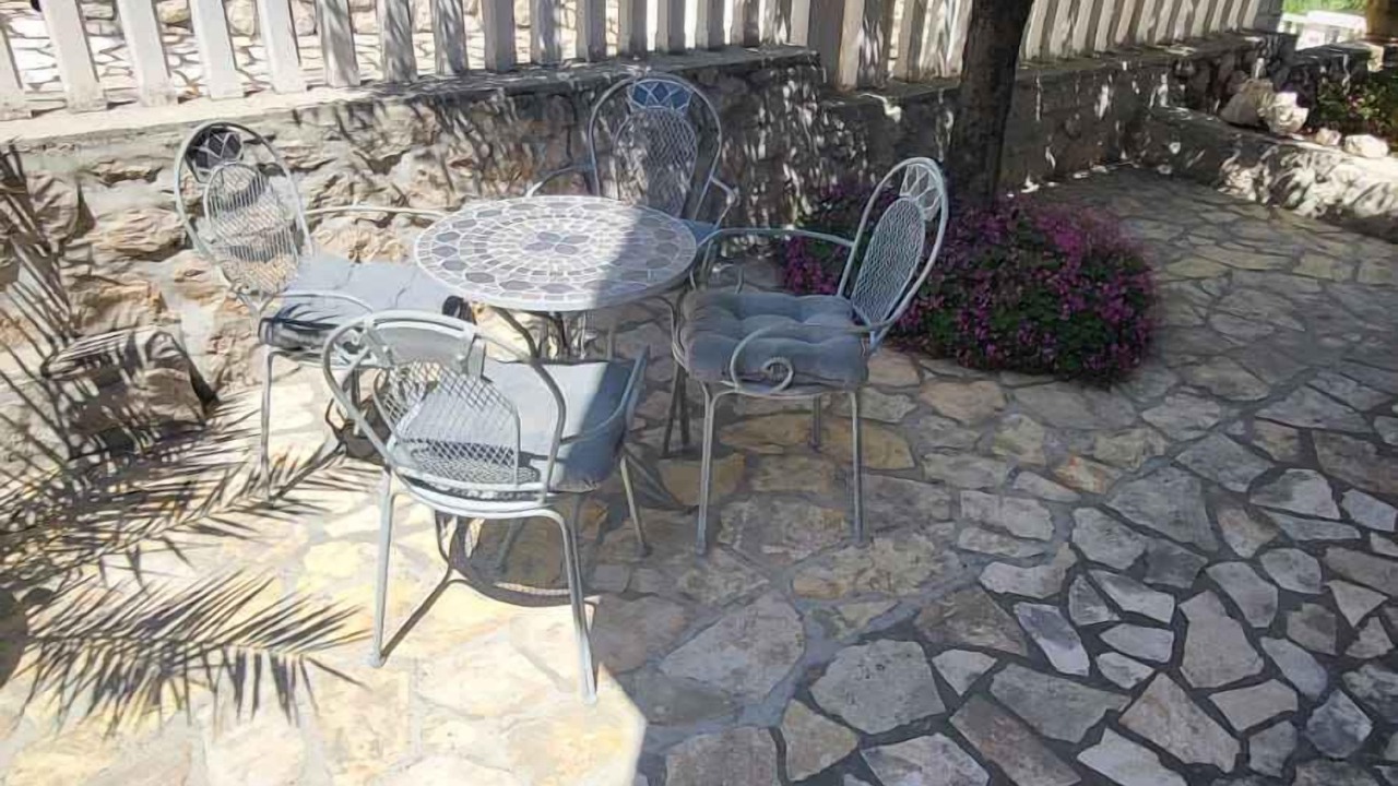Photo of Outdoor in Ravni
