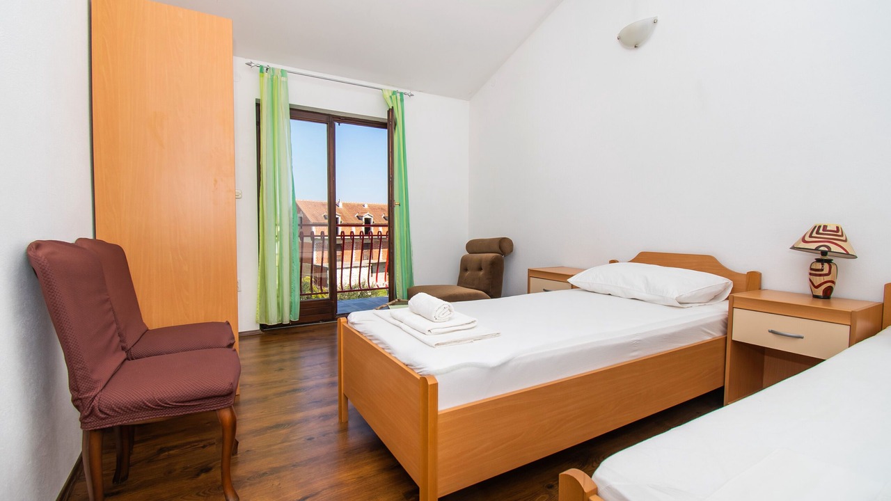 Photo of Bedroom in Srima