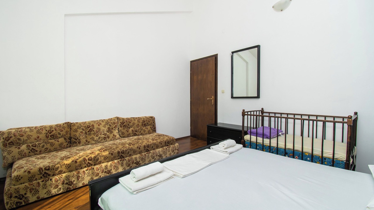 Photo of Bedroom in Srima