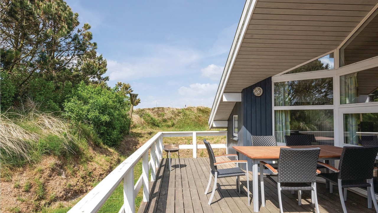 Photo of Others in Henne Strand