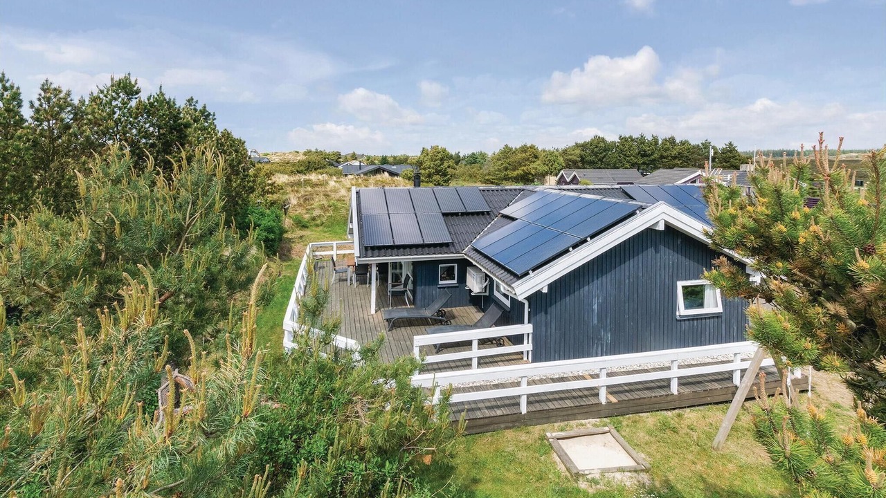 Photo of Others in Henne Strand