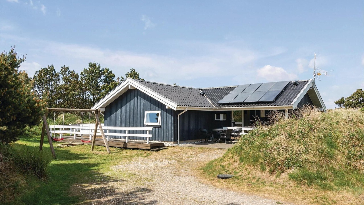 Photo of Others in Henne Strand