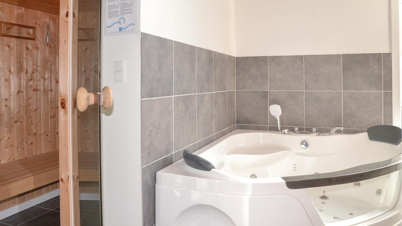 Photo of Bathroom in Oksbol