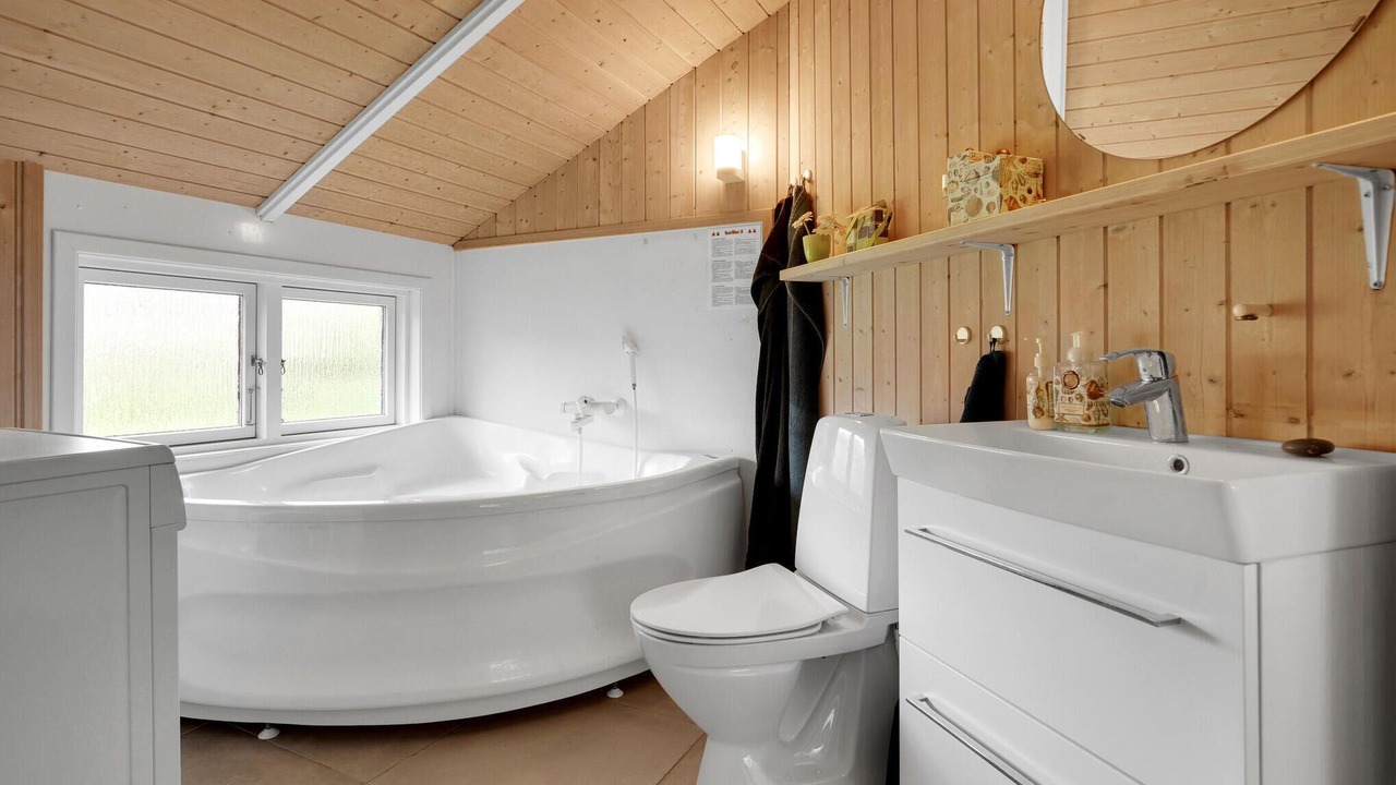 Photo of Bathroom in Pøt Strandby