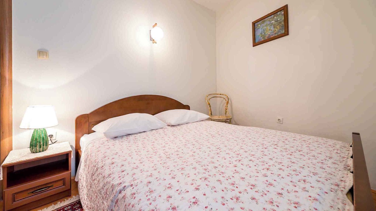 Photo of Bedroom in Baska