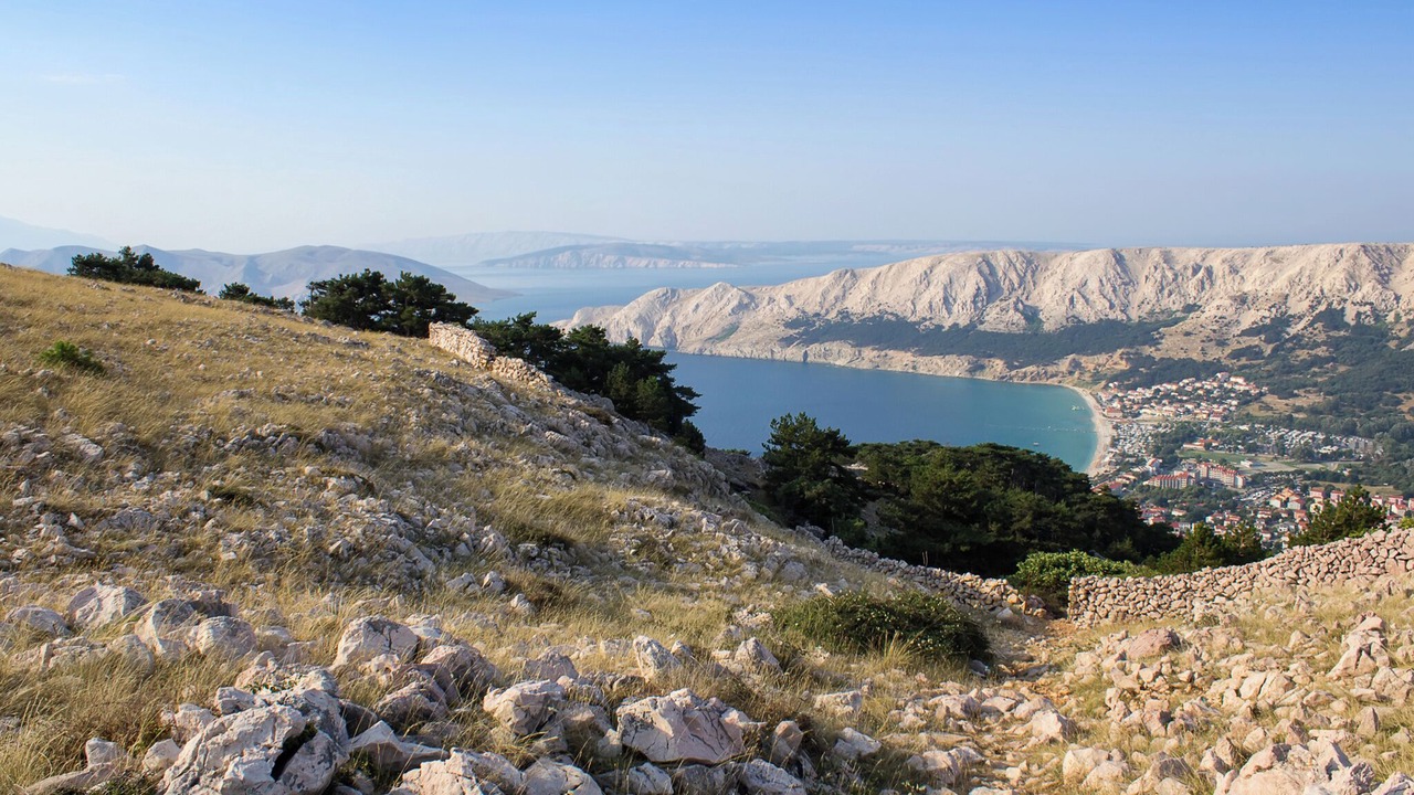 Photo of Others in Baska