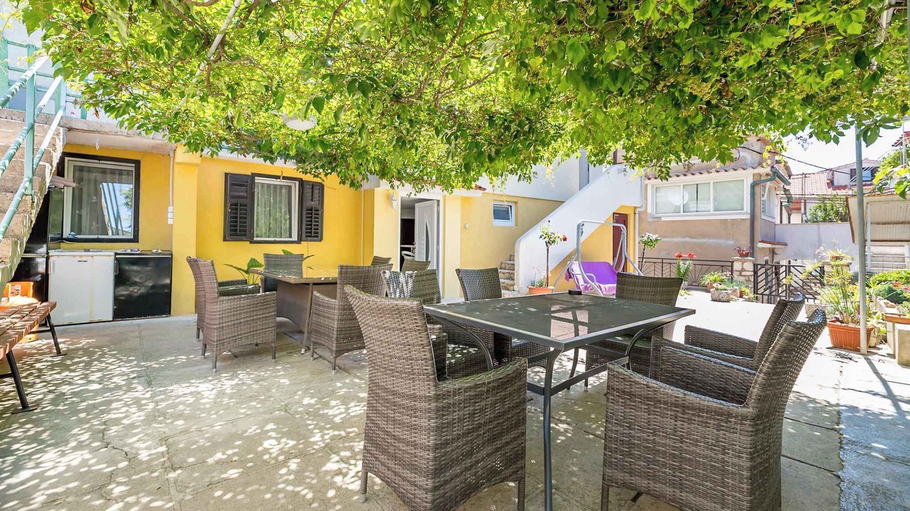 Photo of Outdoor in Baska
