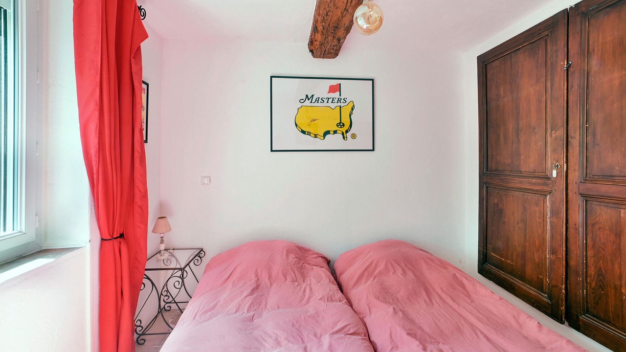 Photo of Others in Maubec