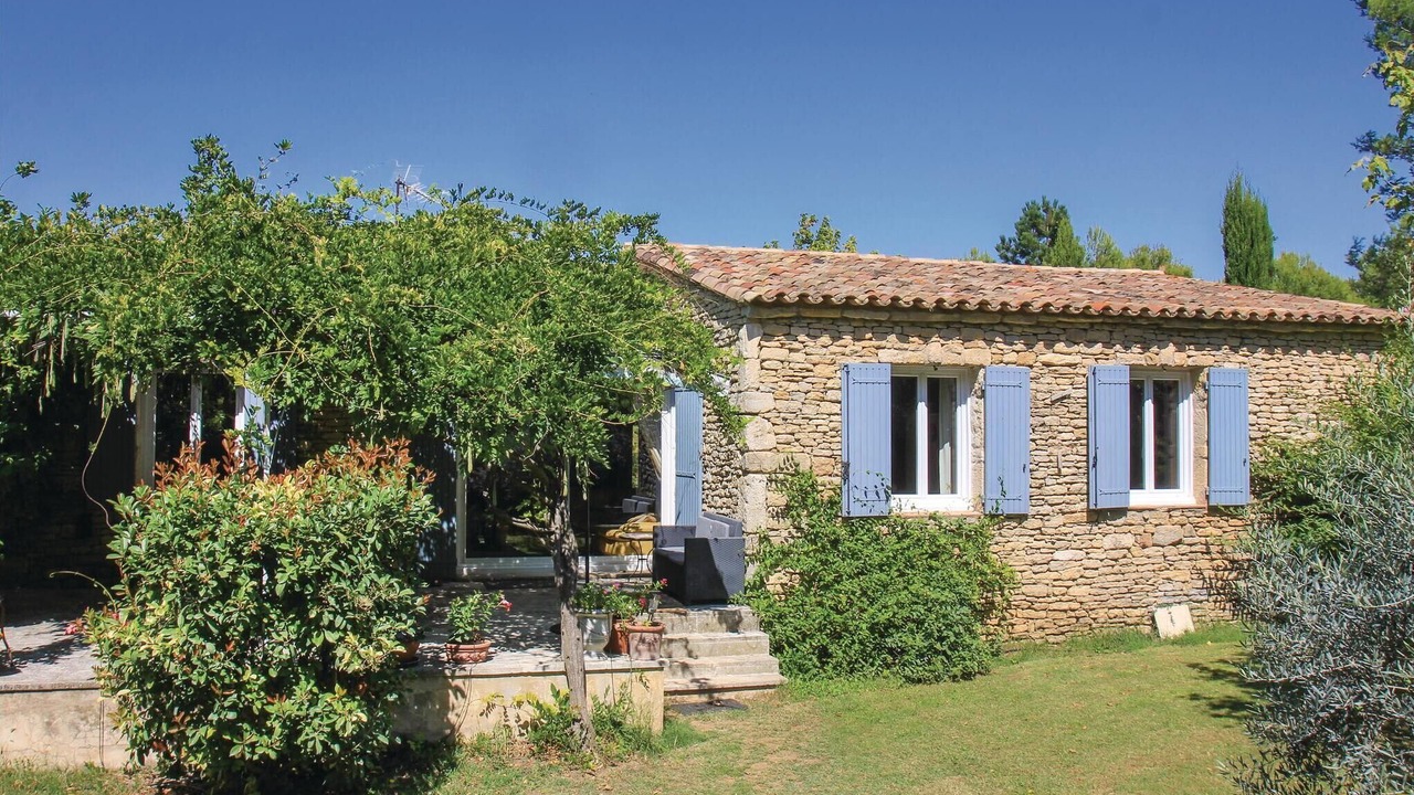 Photo of Others in Maubec