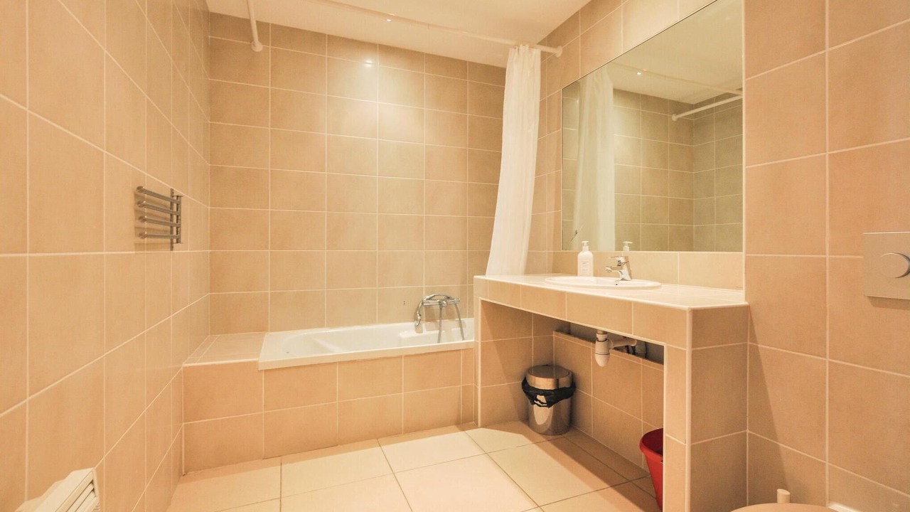 Photo of Bathroom in Golfe Juan