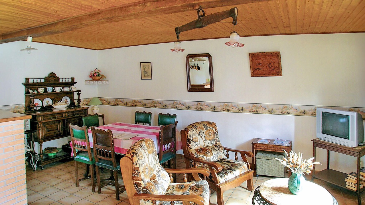 Photo of Bedroom in Hames-Boucres
