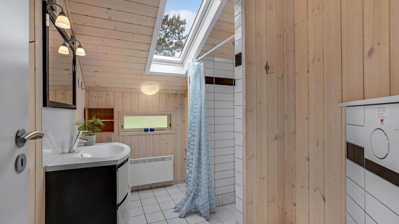 Photo of Bathroom in Vorupør