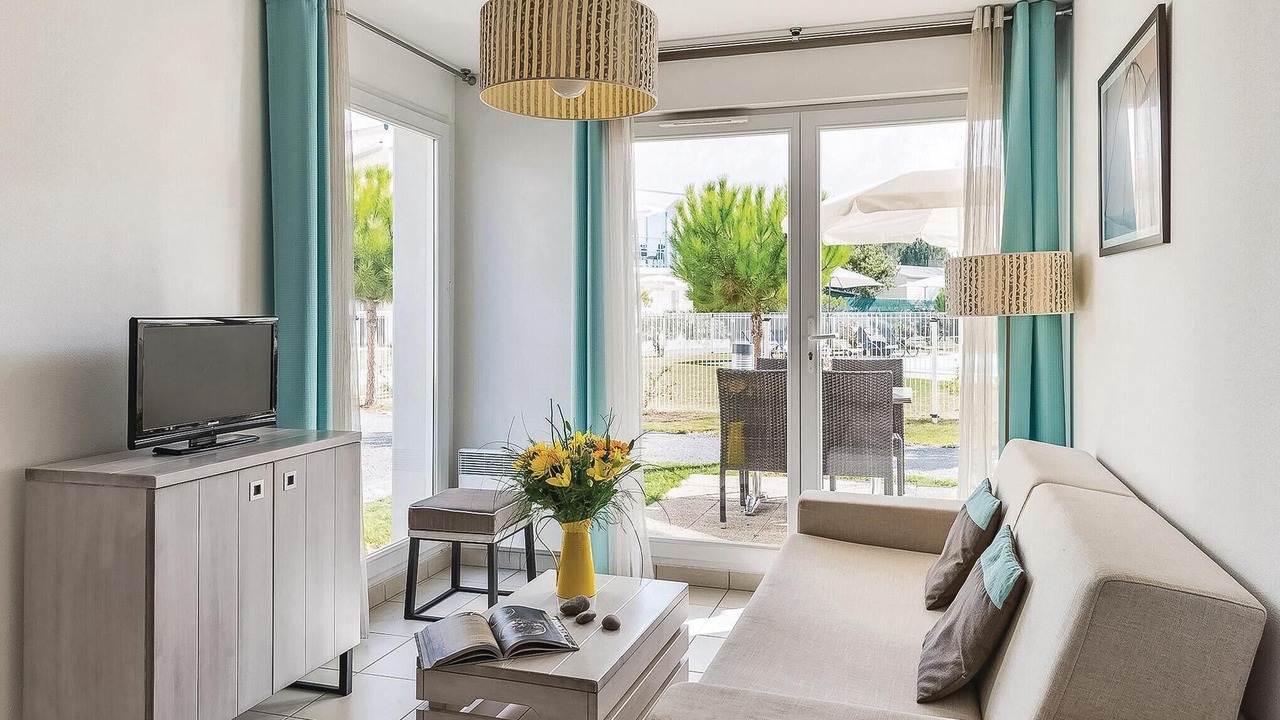 Photo of Bedroom in Saint-Palais-sur-Mer