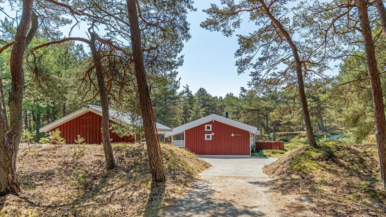 Photo of Others in Pedersker