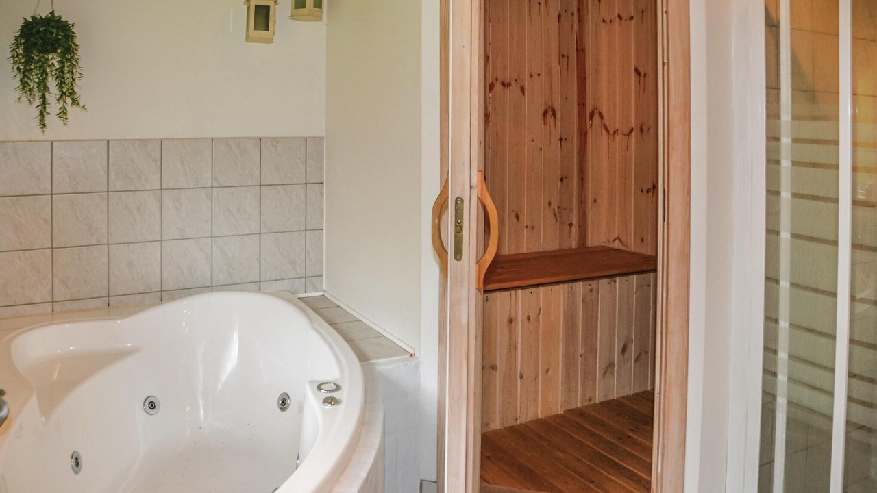 Photo of Bathroom in Jegum
