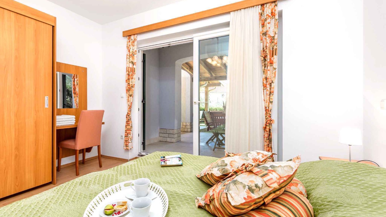 Photo of Bedroom in Banjol