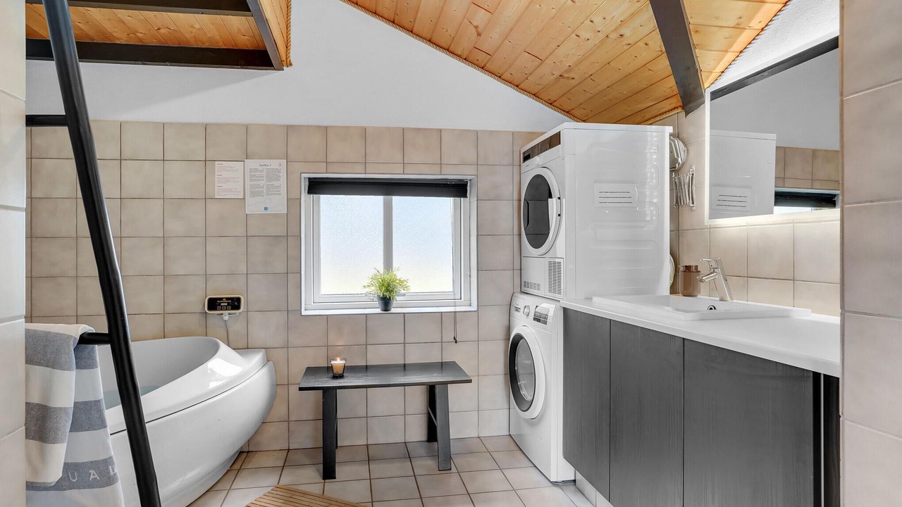 Photo of Bathroom in Vestervig