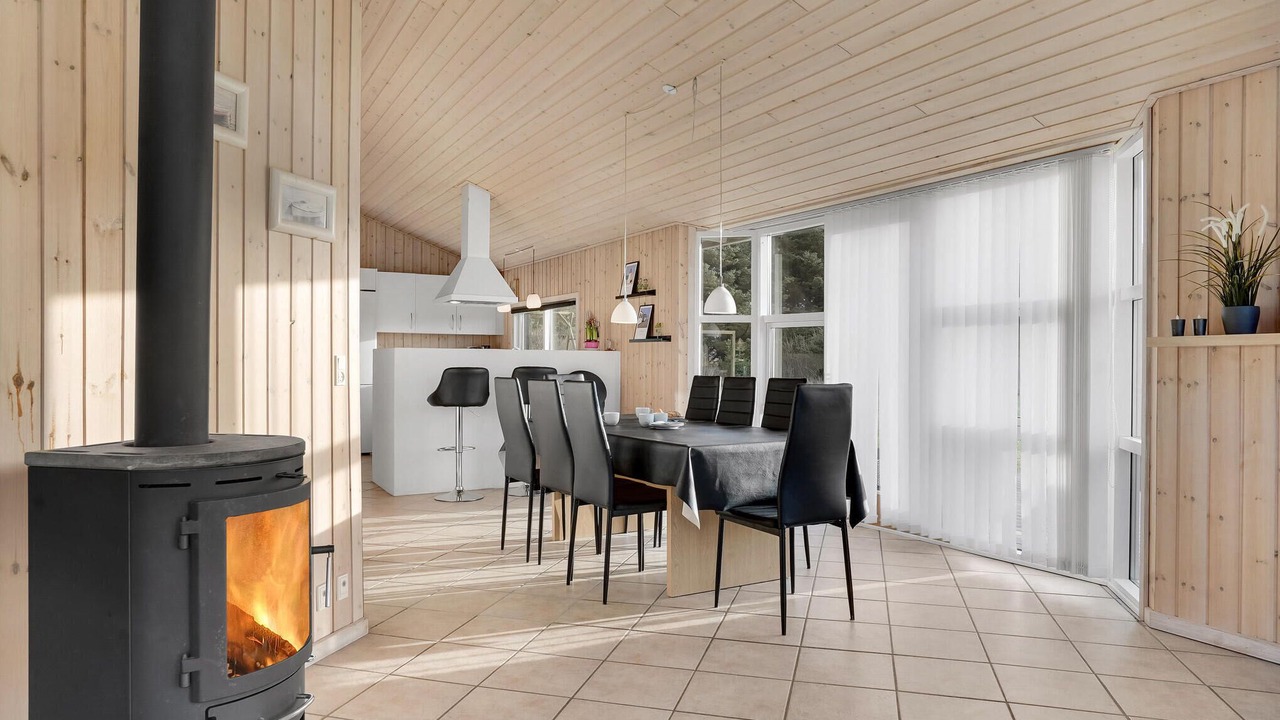 Photo of Bedroom in Lokken