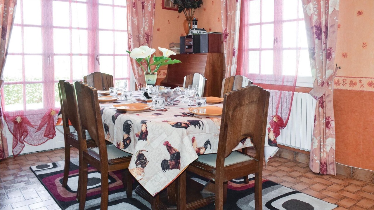 Photo of Bedroom in Ploumilliau