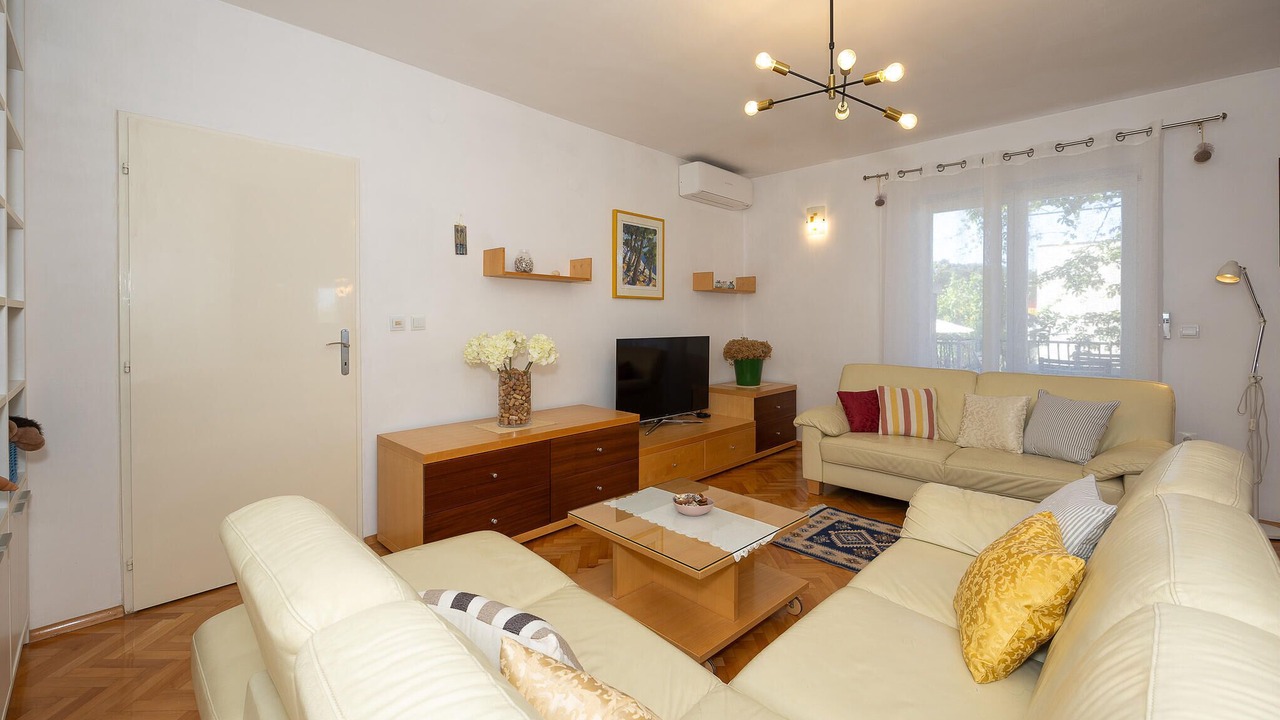 Photo of Bedroom in Istok