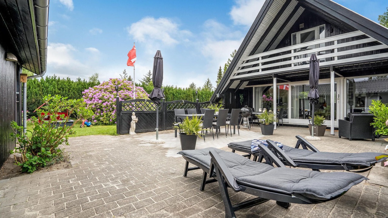 Photo of Outdoor in Bøtø By