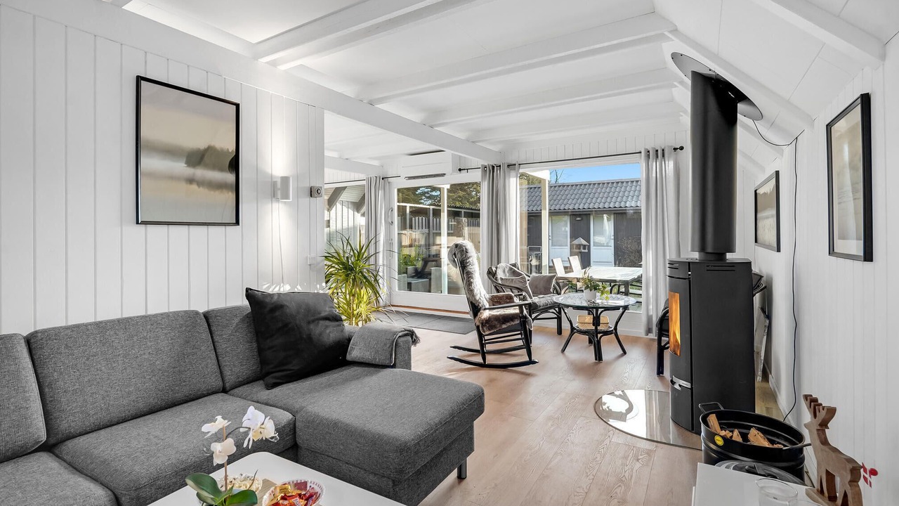 Photo of Bedroom in Bøtø By
