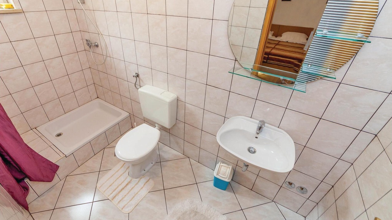 Photo of Bathroom in Grizane