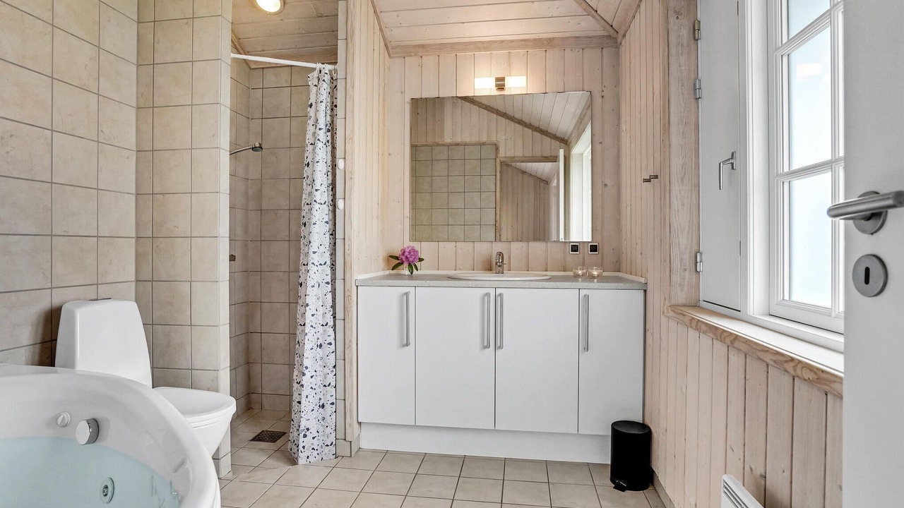 Photo of Others in Flovt Strand