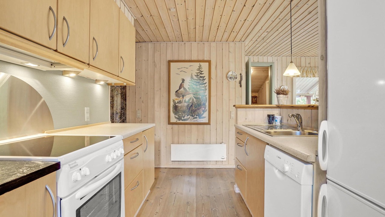 Photo of Others in Ho