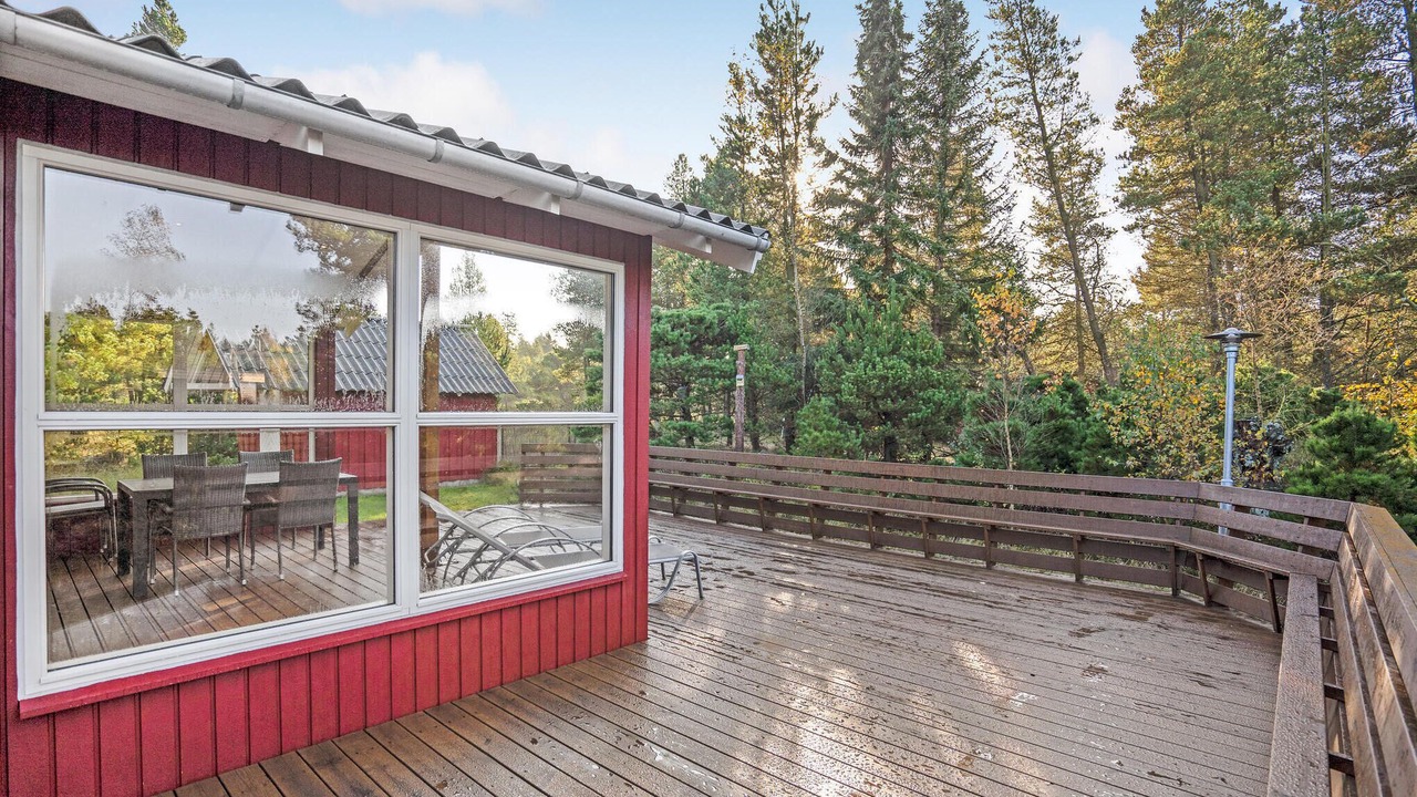 Photo of Others in Ho