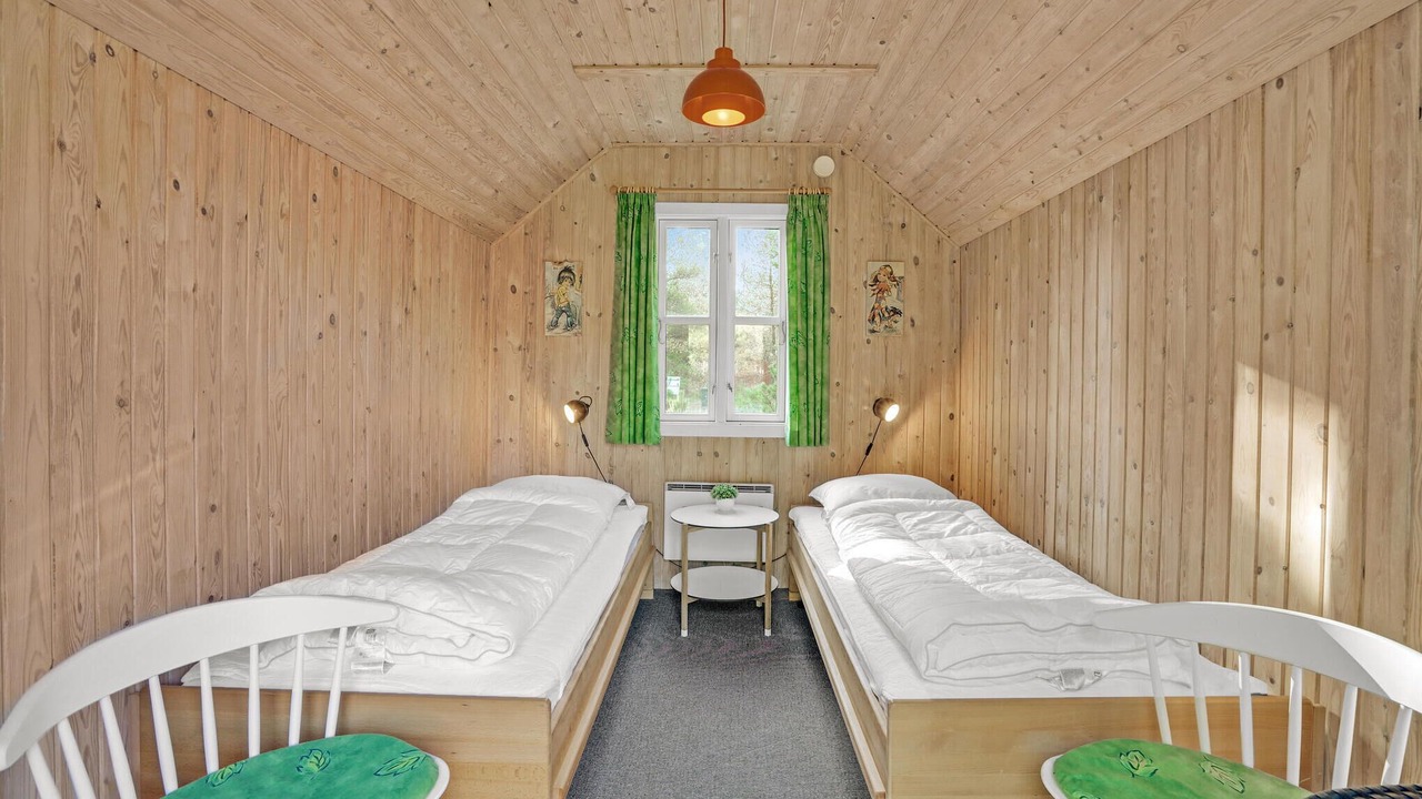 Photo of Others in Ho