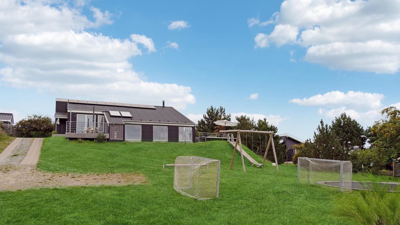 Photo of Others in Øer Strand